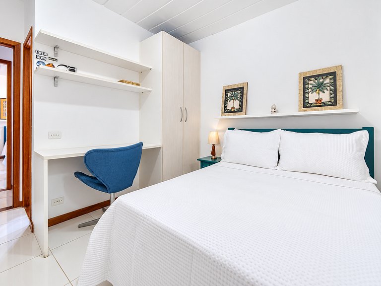 Bz49 House 5 minutes from the beach Gated Comm. Club