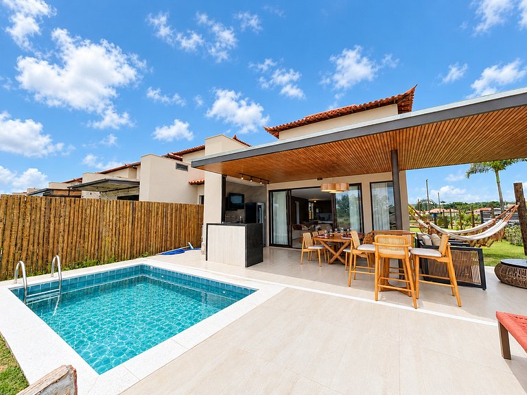Bz53 House with pool in front of the Canal - Arete