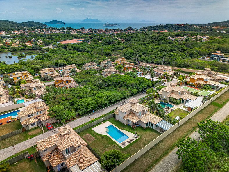 BZ68 Centro! Casa com piscina privativa, 6 quartos